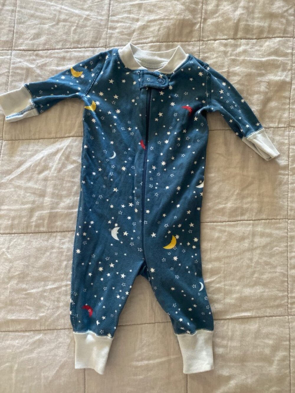 Hanna Andersson Blue Moon Night Night Sleeper In Organic Cotton. Size 0-3 months